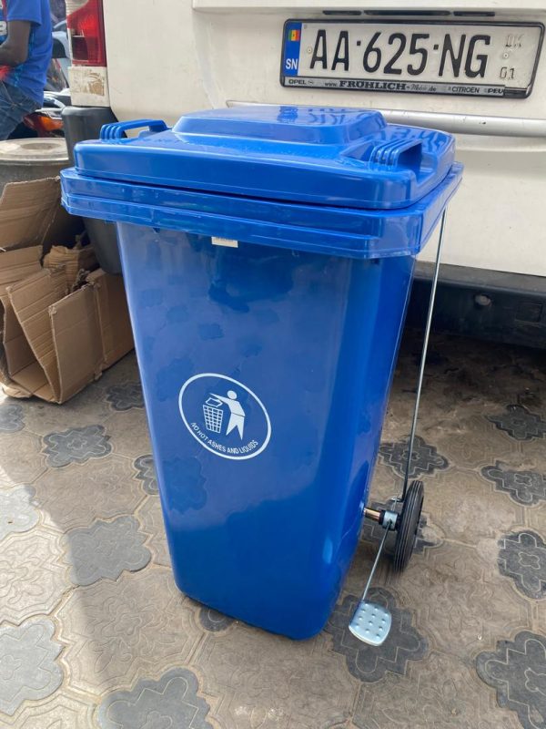 Poubelle à pédale 120 litres – Image 2
