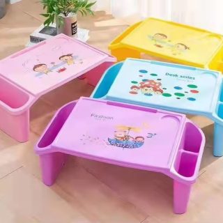 Table éleve en plastique